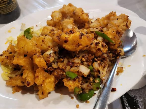 Calamar Frit au Sel et Poivre (Salt and Pepper Squid) 椒盐鲜鱿